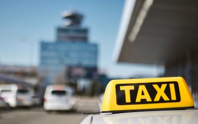 Transfer na lotnisko z Zabrza – dlaczego coraz więcej mieszkańców wybiera taxi zamiast własnego samochodu?
